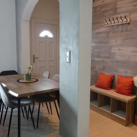 Maison L'ollivia - Terrasse - Parking Gratuit Ferienhaus *
